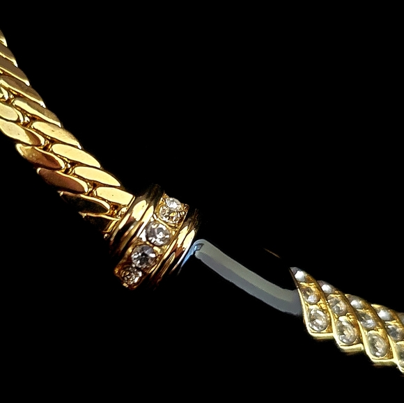 ParkLane Gold Tone Black Enamel and Rhinestone Necklace, Bib Choker, Herringbone - Picture 5 of 13